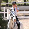 Exclusif - Iggy Azalea fait du cheval dans un ranch à Los Angeles, le 30 mars 2015.  