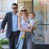 Gwen Stefani et son fils Apollo Bowie se rendent au centre Jesun Acupuncture à Los Angeles, le 30 mars 2015