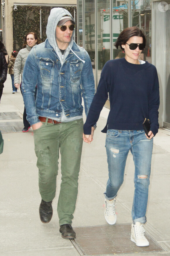 Peter Facinelli et Jaimie Alexander dans les rues de Soho, à New York, le 30 mars 2015