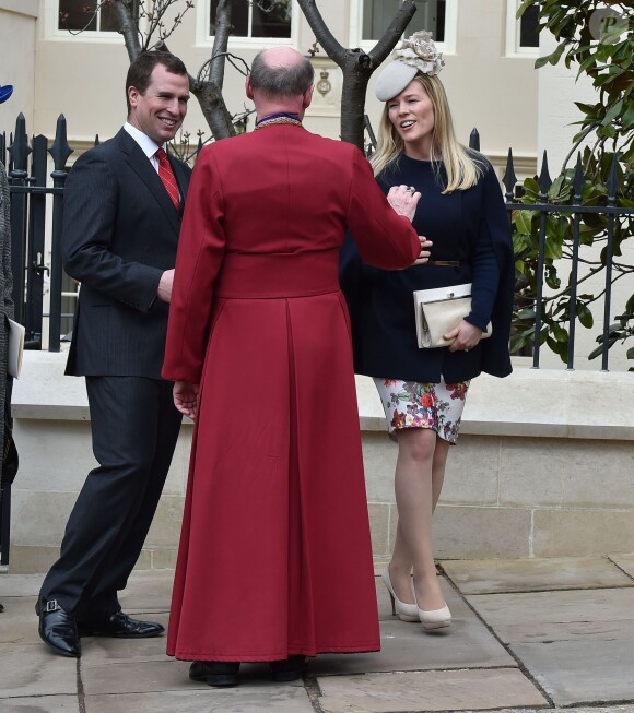 Peter Phillips et Autumn Phillips lors de la messe de Pâques en la chapelle St George à Windsor le 5 avril 2015.
