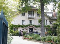 Johnny Hallyday et sa femme Laeticia, émus après les coups de feu tirés chez eux