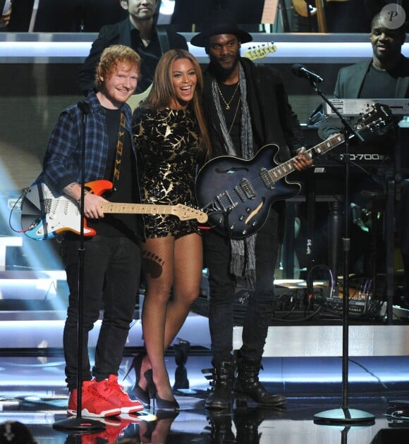 Ed Sheeran, Beyoncé et Gary Clark Jr. au Nokia Theatre L.A. Live à Los Angeles, le 10 février 2015.