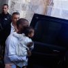 Kanye West et sa fille North quittent la cathédrale Saint-Jacques, située dans le quartier arménien de la vielle ville de Jérusalem. Le 13 avril 2015.
