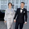 Mary et Frederik de Danemark. Dîner de gala final pour les 75 ans de la reine Margrethe II de Danemark, le 16 avril 2015 à Copenhague.