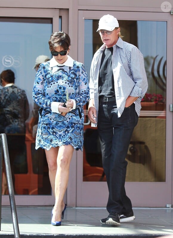 Kris et Bruce Jenner à Agoura Hills. Avril 2014.