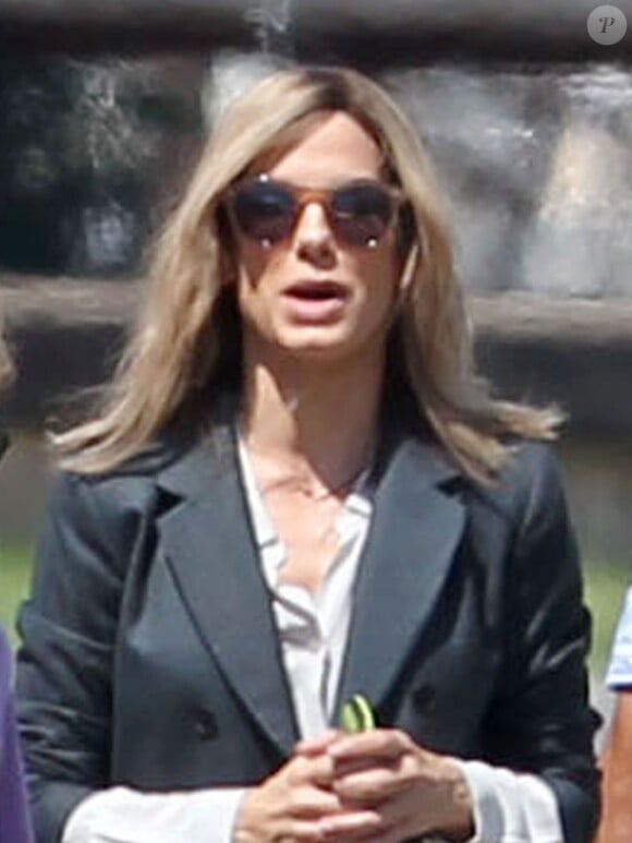Exclusif - Sandra Bullock, blonde, sur le tournage du film "Our Brand is Crisis" à la Nouvelle-Orleans, le 22 septembre 2014.