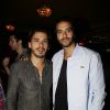 Exclusive - Tewfik Jallab et Tarek Boudali à la soirée Loft By au Comedy Club, à Paris, le 17 avril 2015