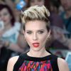 Scarlett Johansson (robe Balmain) - Avant-première du film "The Avengers: Age of Ultron" à Londres, le 21 avril 2015.
