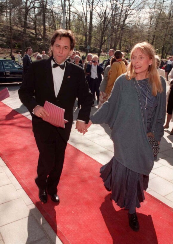 Joni Mitchell et son mari Don Freed, lors de la cérémonie du Polar Prize à Stockholm, le 9 mai 1996