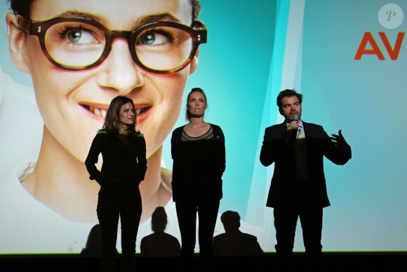 Exclusif - Clovis Cornillac, sa femme Lilou Fogli et Mélanie Bernier lors de la présentation de son film "Un Peu, Beaucoup, aveuglement" au Mega CGR de Villenave d'Ornon près de Bordeaux, le 17 avril 2015. 