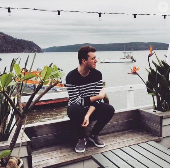 Sam Smith a annoncé l'annulation de concerts sur Instagram le 4 mai 2015
