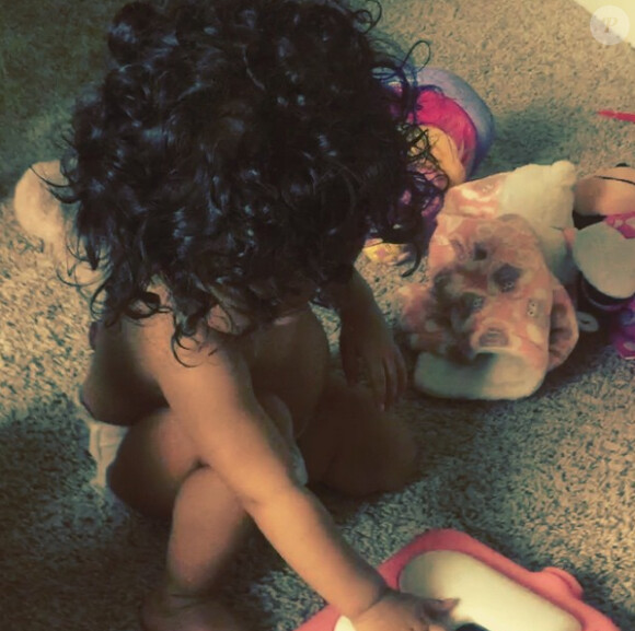 Chris Brown a ajouté une photo de sa fille Royalty, sur son compte Instagram le 25 avril 2015