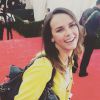 Pauline Ducruet sur le tapis rouge du Met Gala au Metropolitan Museum à New York, le 4 mai 2015. En arrière-plan, en robe rouge, Amal Clooney... Photo Instagram.
