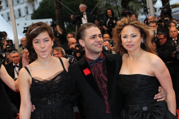 Mylene Jampanoi, Xavier Dolan et Suzanne Clément à Cannes le 20 mai 2012.