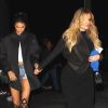 Khloé Kardashian et Kendall Jenner quittent le Staples Center à Los Angeles où elles ont assisté à un match basket, le 8 mai 2015.