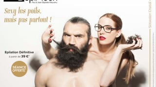 Sébastien Chabal : Torse nu et au poil dans les bras d'une reine de beauté