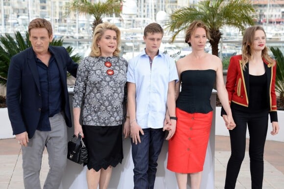 Benoit Magimel, Catherine Deneuve, Rod Paradot, Emmanuelle Bercot et Sara Forestier - Photocall du film "La Tête haute" (hors compétition) lors du 68ème festival de Cannes le 13 mai 2015
