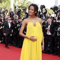 Noémie Lenoir enceinte : Elle officialise sa 2e grossesse en beauté à Cannes !