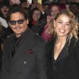  Johnny Depp et sa fianc&eacute;e Amber Heard - Premi&egrave;re du film "Charlie Mortdecai" &agrave; l'Empire, Leicester Square, &agrave; Londres, le 19 janvier 2015.  