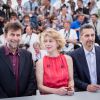 Nanni Moretti, Margherita Buy et John Turturro - Photocall du film "Mia Madre" lors du 68e Festival International du Film de Cannes le 16 mai 2015 