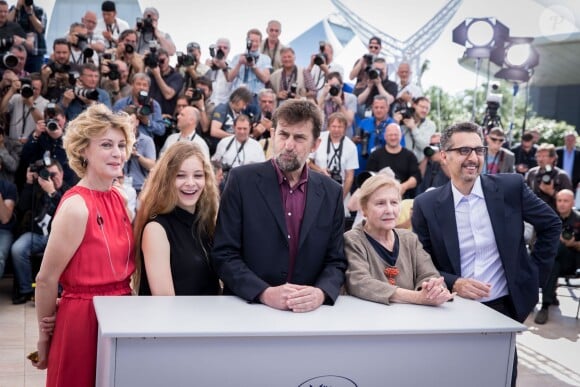 Margherita Buy, Beatrice Mancini, Nanni Moretti, Giulia Lazzarini et John Turturro - Photocall du film "Mia Madre" lors du 68e Festival International du Film de Cannes le 16 mai 2015 