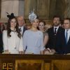 Le prince Carl Philip de Suède, sa fiancée Sofia Hellqvist, la princesse Victoria de Suède, son mari le prince Daniel et leur fille la princesse Estelle à la chapelle royale du palais Drottningholm, à Stockholm, le 17 mai 2015 pour la cérémonie de publication des bans du mariage du prince Carl Philip de Suède et de Sofia Hellqvist