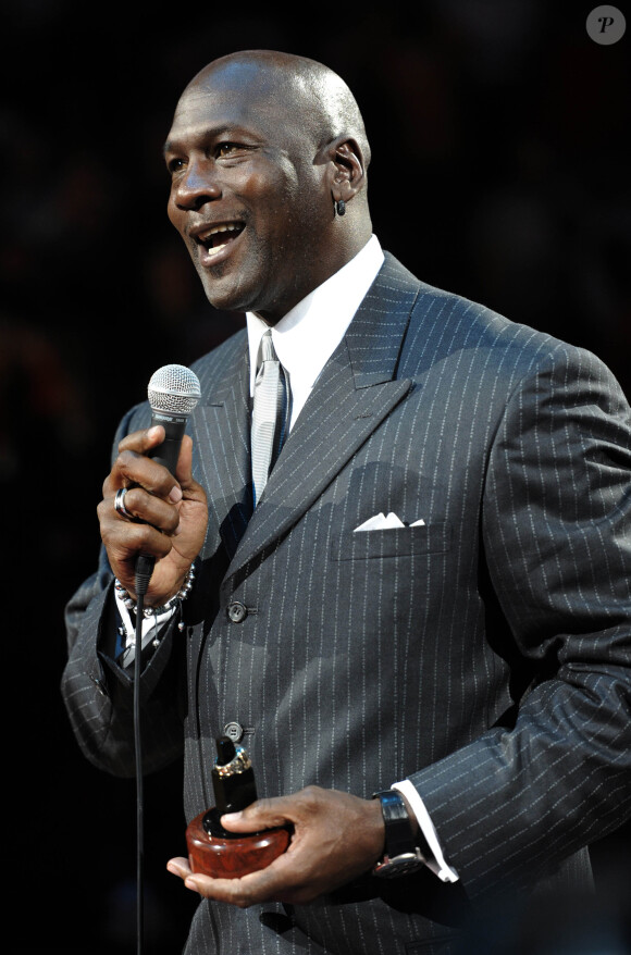 Michael Jordan lors de son introduction au North Carolina Sports Hall of Fame à la Time Warner Cable Arena de Charlotte, le 14 décembre 2010