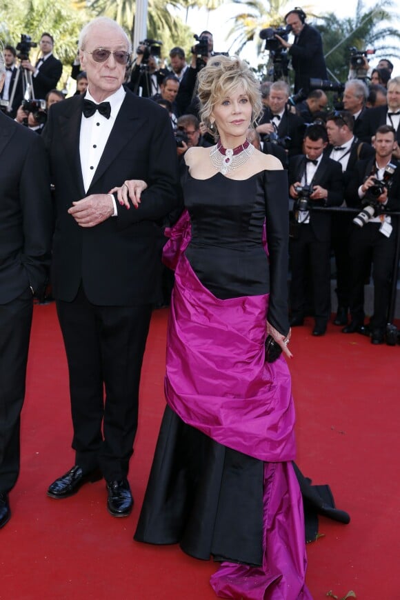 Jane Fonda et Michael Caine - Montée des marches du film "Youth" lors du 68e Festival International du Film de Cannes, le 20 mai 2015.