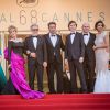 Michael Caine, Rachel Weisz, Jane fonda, Harvey Keitel, Paolo Sorrentino, Paul Dano, Alex Macqueen et Madalina Ghenea - Montée des marches du film "Youth" lors du 68e Festival International du Film de Cannes, le 20 mai 2015.