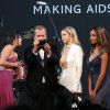 Kendall Jenner, Mario Testino, Gigi Hadid, Jourdan Dunn et Karlie Kloss lors du gala "Cinema Against AIDS 22" de l'amfAR à l'hôtel Cap-Eden-Roc. Antibes, le 21 mai 2015.