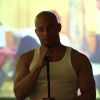Vin Diesel chante pour son ami Paul Walker. (capture d'écran)