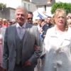 Mariage de Thierry et Véronique, à l'église de Valençay (Indre). Le 23 mai 2015. La mariée arrive à l'église.