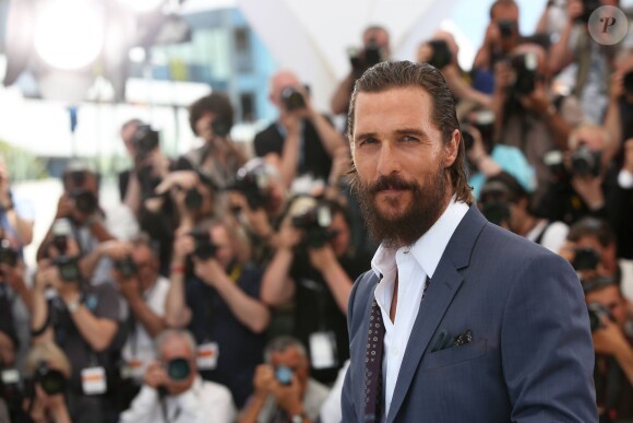 Matthew McConaughey - Photocall du film "La forêt des songes" ("The Sea of Trees") lors du 68e festival international du film de Cannes, le 16 mai 2015.