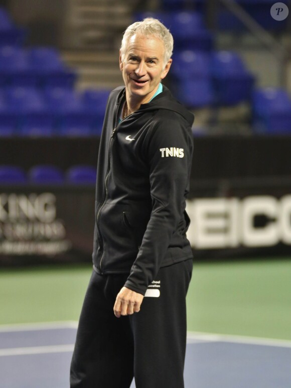 John McEnroe au tournoi PowerShares Series Tour à Vancouver au Canada le 2 mai 2015.