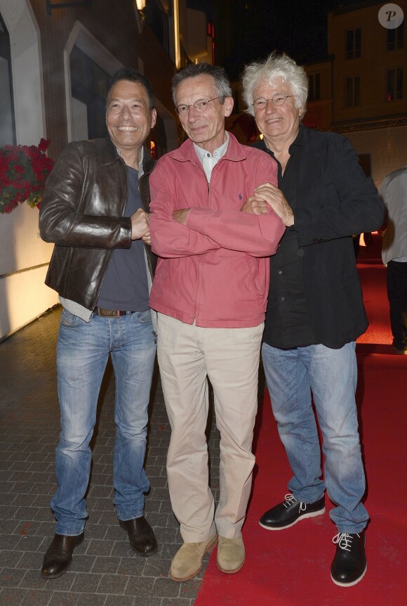 Didier Long, Patrice Leconte et Jean-Jacques Annaud - Dernière du spectacle "Les Franglaises" au théâtre Bobino à Paris, le 27 mai 2015.