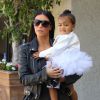 Kim Kardashian et sa fille North quittent les studios Miss Melodee, à l'issue de la leçon de danse de North et Penelope. Tarzana, le 28 mai 2015.