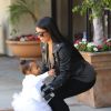 Kim Kardashian et sa fille North quittent les studios Miss Melodee, à l'issue de la leçon de danse de North et Penelope. Tarzana, le 28 mai 2015.