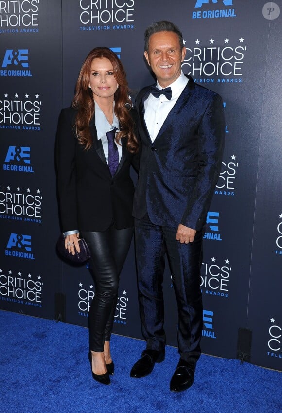 Roma Downey et Mark Burnett - 5e cérémonie des Critics' Choice Television Awards au Beverly Hilton à Los Angeles, le 31 mai 2015.