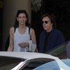 Exclusif - Paul McCartney et sa femme Nancy Shevell quittent l'hôtel Four Seasons à Beverly Hills le 6 avril 2015.