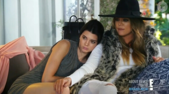 Kendall Jenner et Khloé Kardashian dans l'épisode "About Bruce" de "Keeping Up with the Kardashian" diffusé le 17 mai 2015.