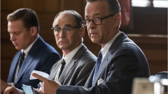 Tom Hanks est sur ''Le Pont des Espions'', en plein dilemme pour Spielberg