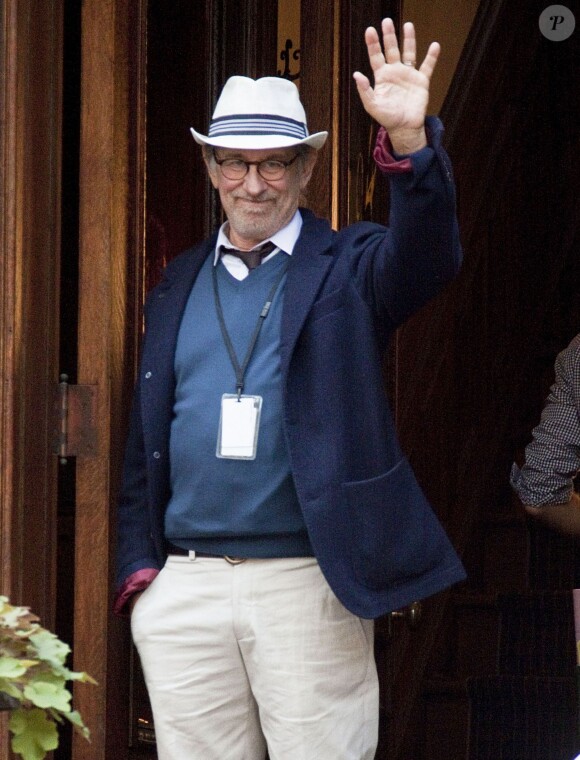 Steven Spielberg sur le tournage de "St. James Place" à New York, le 19 septembre 2014.
