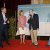 Exclusif - Gildas Lecoq et le maire de Vincennes Laurent Lafon lors de la remise de prix de la première édition du Vincennes Images Festival (VIF), premier festival de la photo amateur d'Île-de-France à Vincennes le 31 mai 2015.