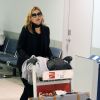Kate Moss arrive à l'aéroport de Toronto, le 15 mai 2015.