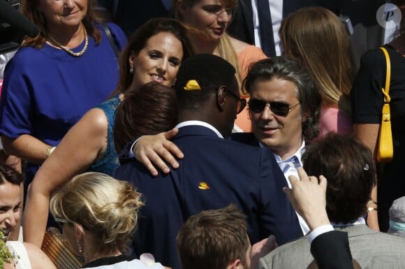 Exclusif - Omar Sy et sa femme Hélène - Mariage religieux de Vincent Labrune, Président de l'Olympique de Marseille, et Laetitia de Luca à l'église collégiale Saint-Martin de Saint-Rémy-de-Provence, le 6 juin 2015.