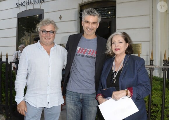 Exclusif - Pierre-Marie Brisson, François Vincentelli et Françoise Fabian, lors du vernissage de l'exposition de Pierre-Marie Brisson à la galerie Shchukin à Paris le 4 juin 2015.