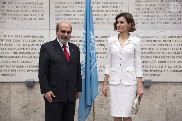 La reine Letizia d'Espagne a été nommée le 12 juin 2015 Ambassadrice spéciale de la FAO pour la nutrition, à Rome, lors de la 39e conférence de de l'Organisation des Nations unies pour l'Alimentation et l'Agriculture. sa mission : aider à éradiquer la fin et à promouvoir une alimentation saine et durable.