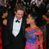 Robert Pattinson et sa fiancée FKA TWigs (Tahliah Debrett Barnett) - Soirée Costume Institute Gala 2015 (Met Ball) au Metropolitan Museum célébrant l'ouverture de Chine: à travers le miroir à New York, le 4 mai 2015.  