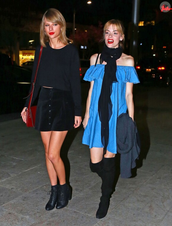 Exclusif - Taylor Swift et Jaime King, enceinte, passent une soirée entre filles à Beverly Hills, le 2 mars 2015.
