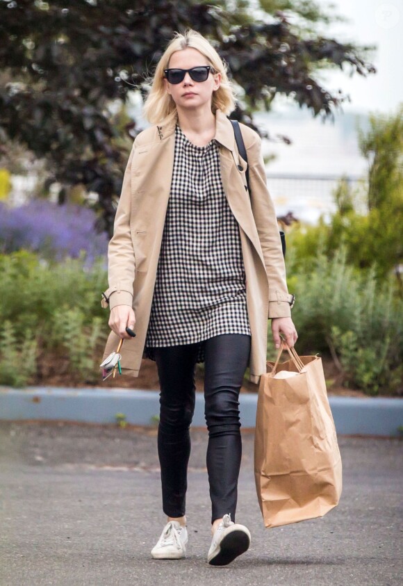 Exclusif - L'actrice Michelle Williams et sa fille Matilda Ledger à Brooklyn le 8 juin 2015.